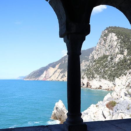 La Terrazza Sul Golfo Lägenhet Porto Venere Exteriör bild